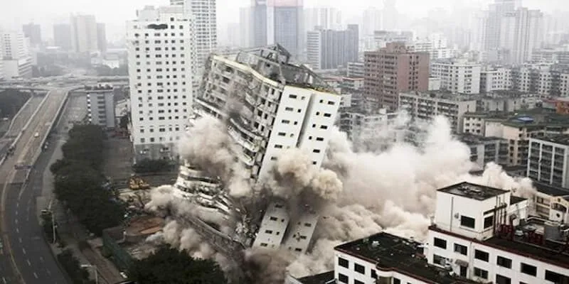 Giải mã giấc mơ thấy nhà sập? Mơ thấy tòa lớn sập đổ hãy cẩn trọng